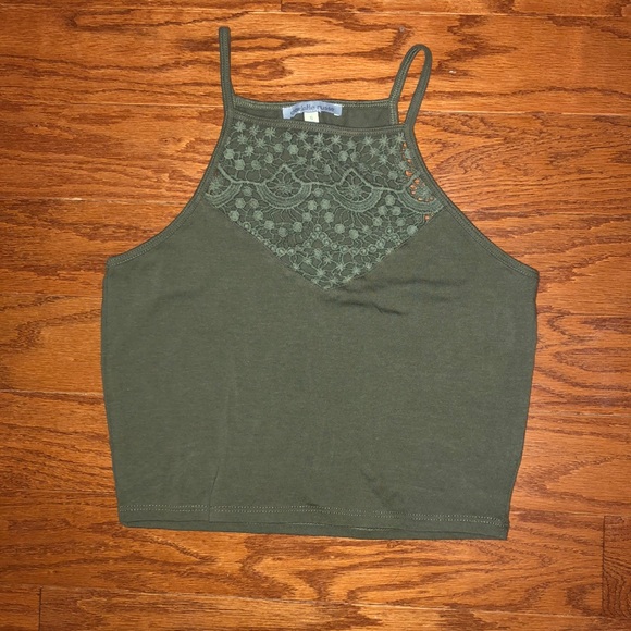Charlotte Russe Tops - Crop top